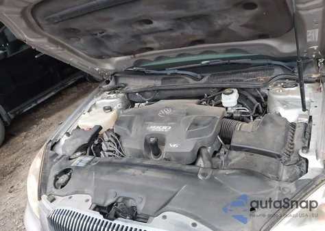 2008 Buick Lucerne Cx z USA, uszkodzony, nr VIN 1G4HP572X8U120942